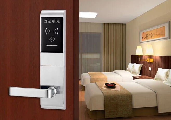 酒店智能門(mén)鎖??如何進(jìn)行存儲(chǔ)模塊程序設(shè)計(jì)